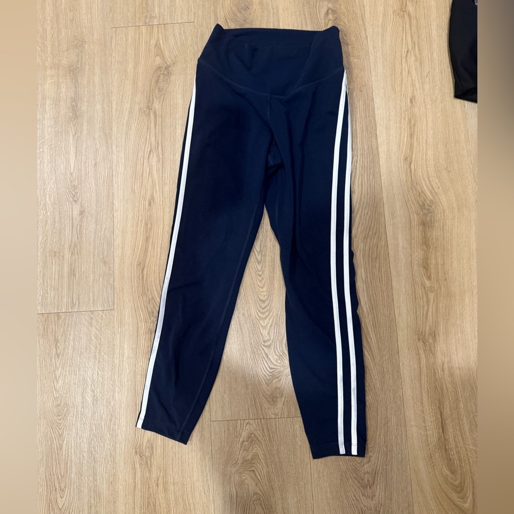 Old Navy Blue Legging w Stripes